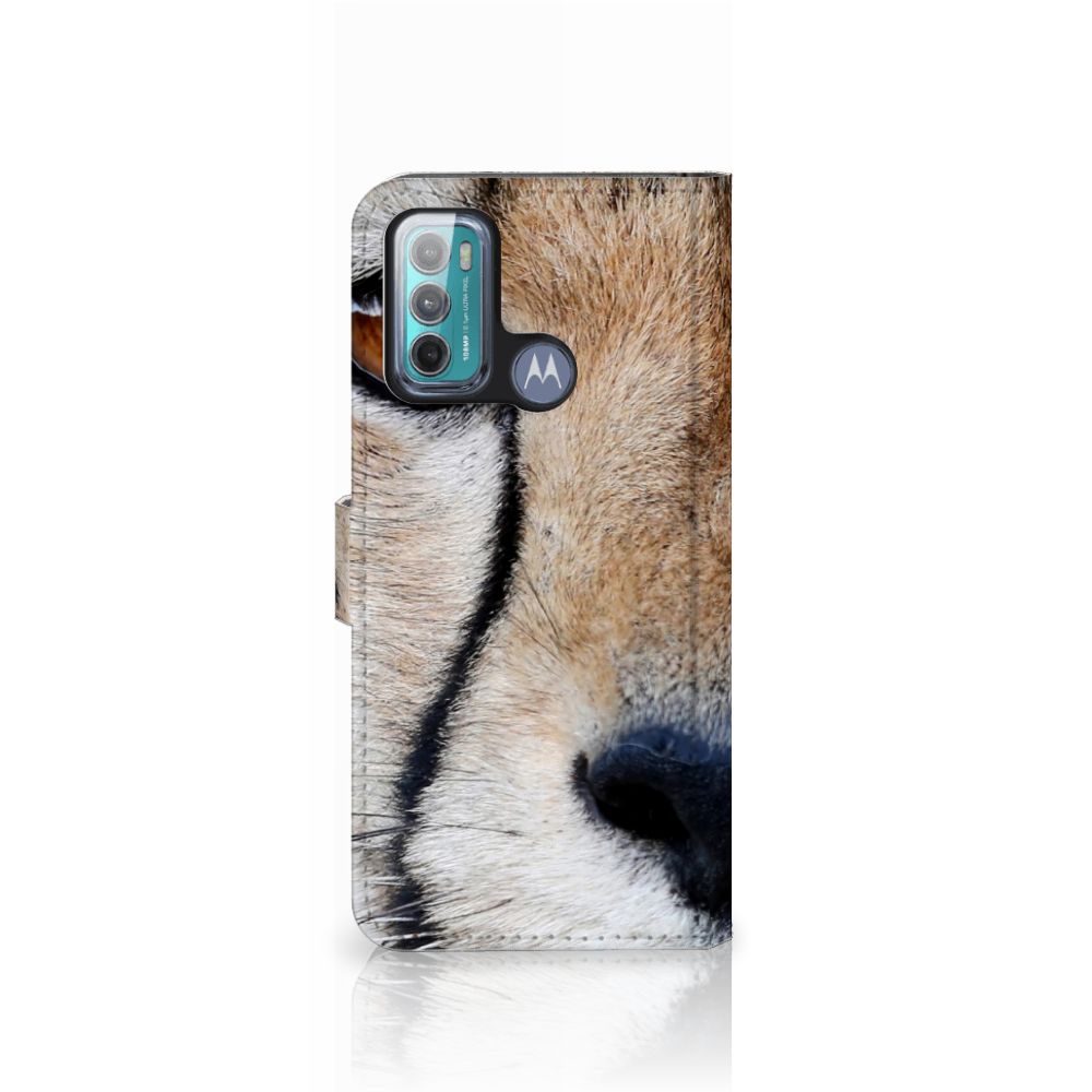 Motorola Moto G60 Telefoonhoesje met Pasjes Cheetah close-up afbeelding van cheetah voorkant