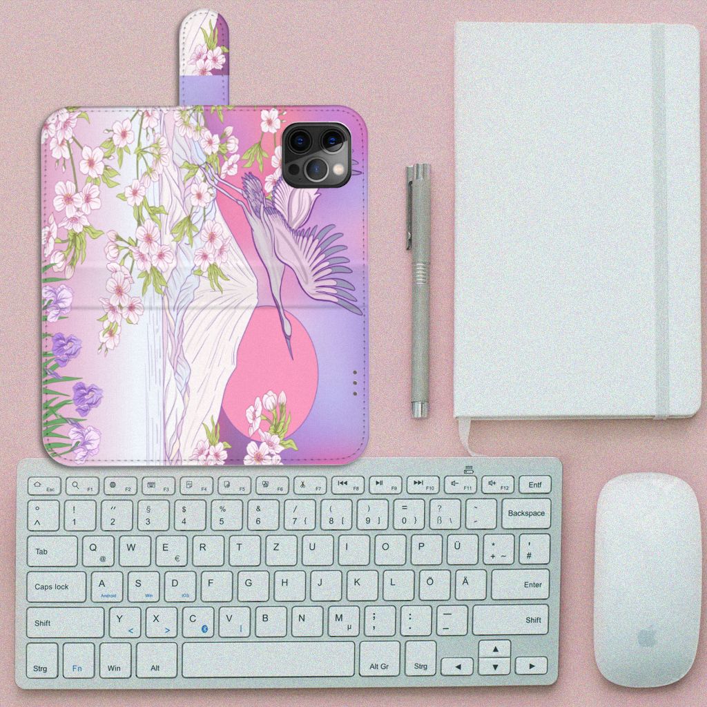 Apple iPhone 12 Pro Max Telefoonhoesje met Pasjes Bird Flying
