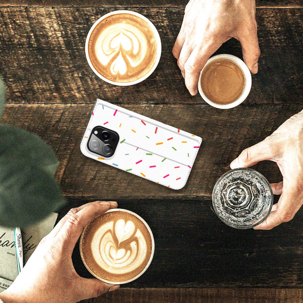 iPhone 14 Pro Flip Style Cover Donut Roze - B2C Telecom