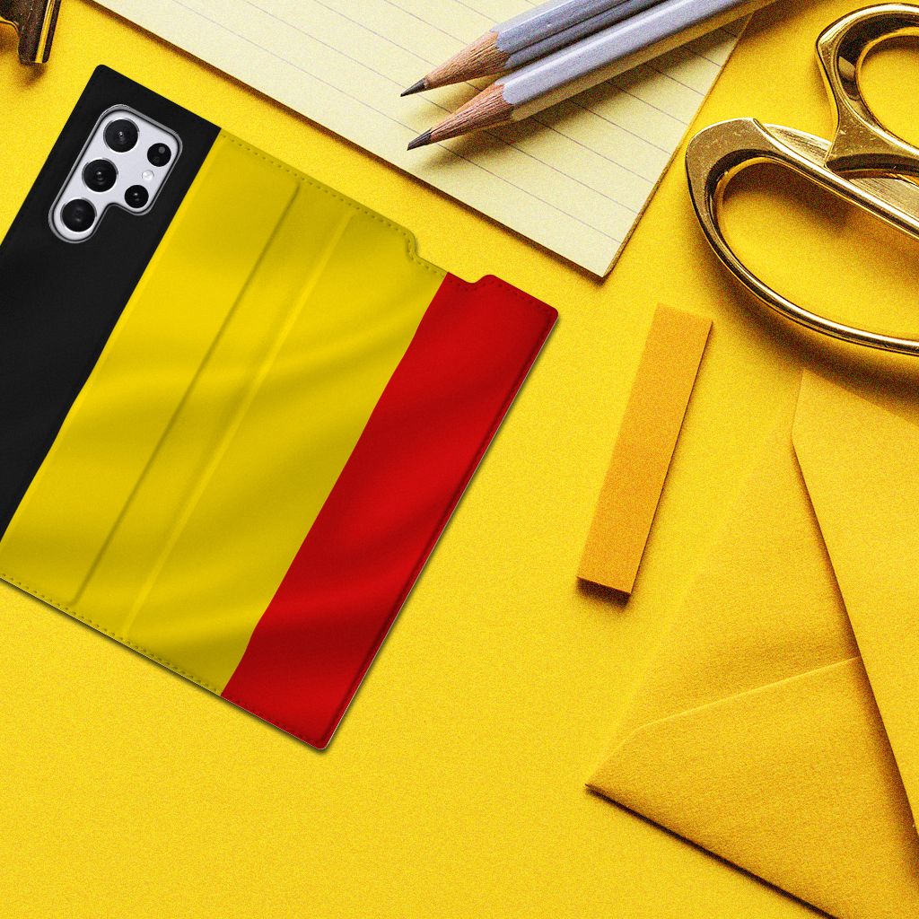 Samsung Galaxy S22 Ultra Standcase Belgische Vlag - B2C Telecom
