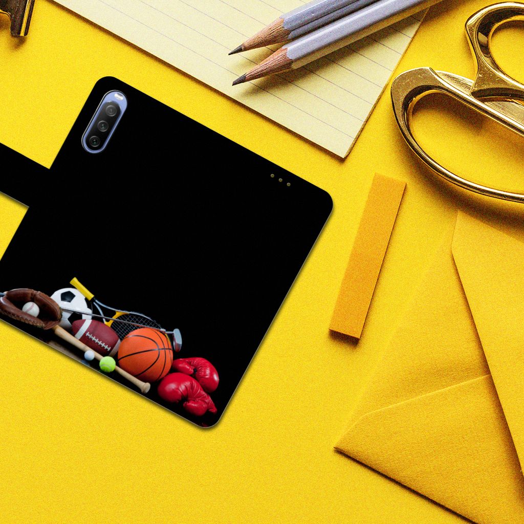 Sony Xperia 10 III Wallet Case met Pasjes Sports met sportattributen zoals voetbal, basketbal en bokshandschoenen.