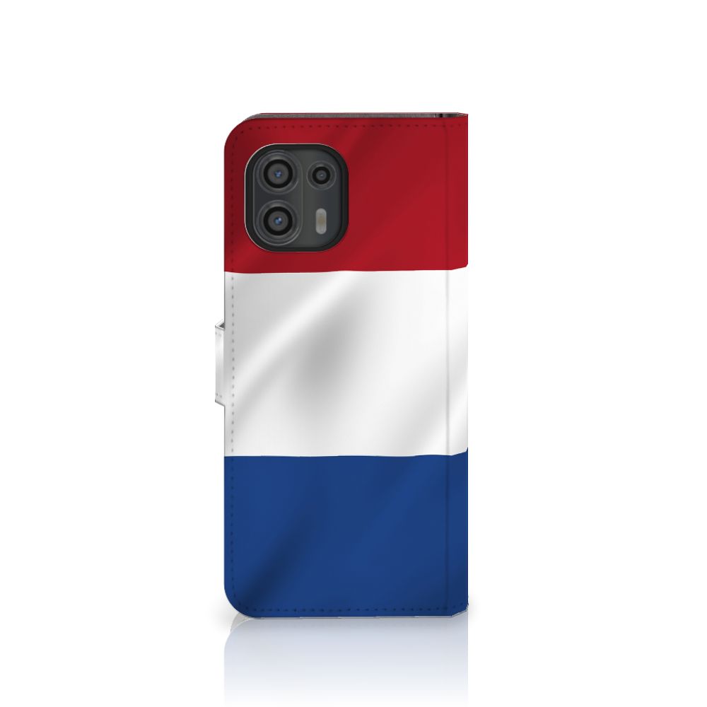 Motorola Edge 20 Lite Bookstyle Case Nederlandse Vlag met artistiek design van de Nederlandse vlag.
