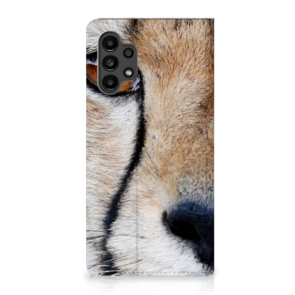 Samsung Galaxy A13 (4G) Hoesje maken Cheetah design met close-up van een jachtluipaard.