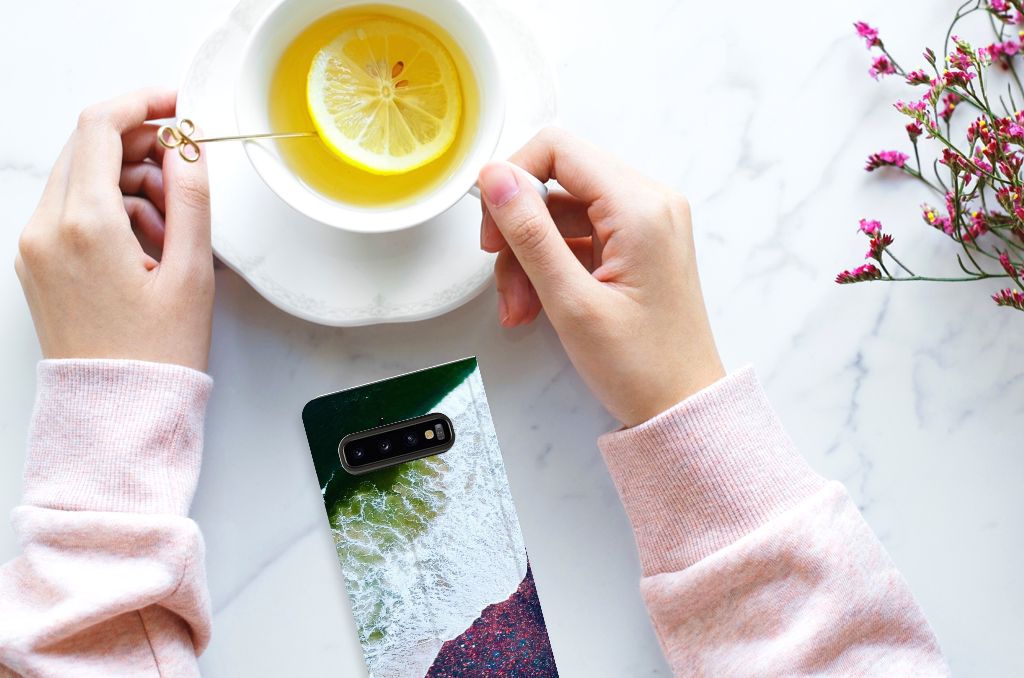 Samsung Galaxy S10 Stand Case Sea in Space