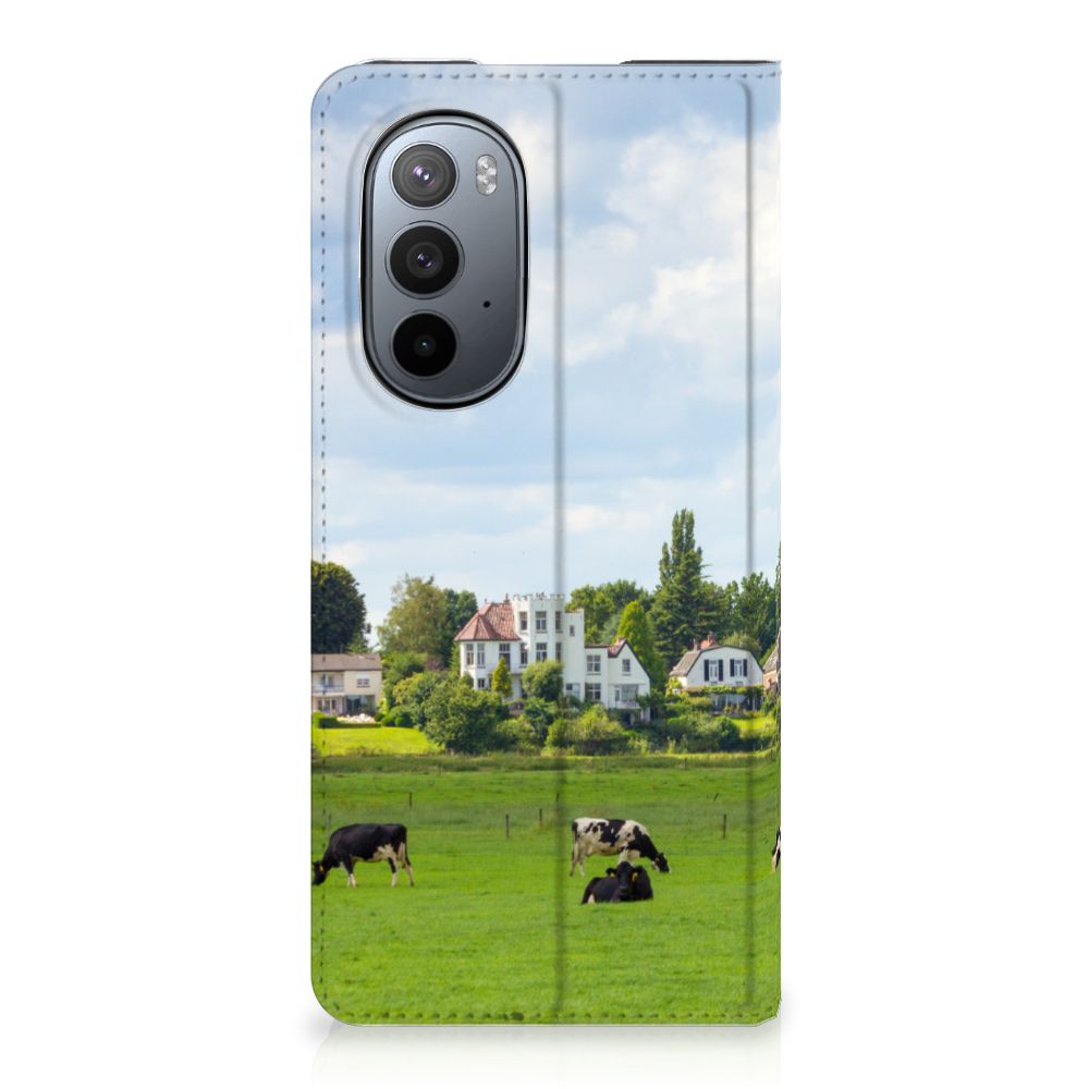 Motorola Edge 30 Pro Hoesje maken Koeien - B2C Telecom