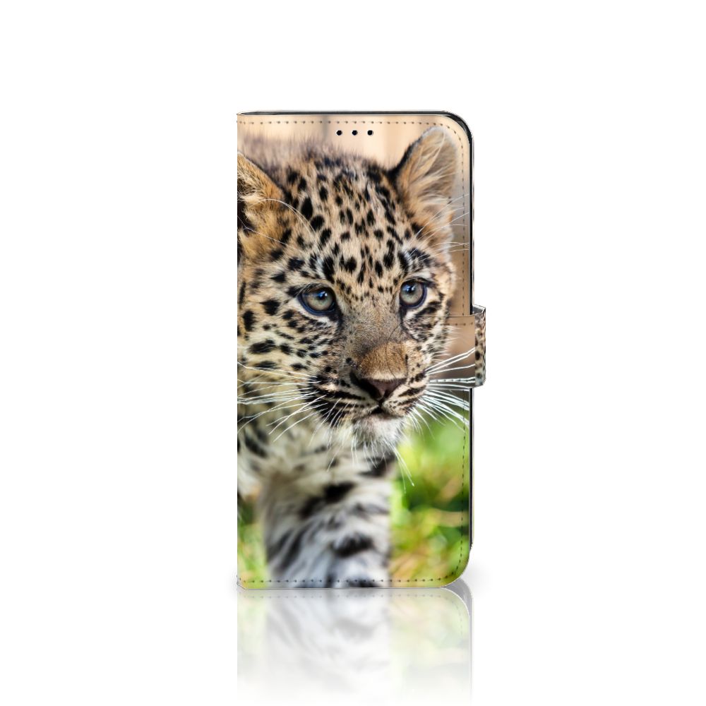 Motorola Edge 30 Pro Telefoonhoesje met Pasjes Baby Luipaard