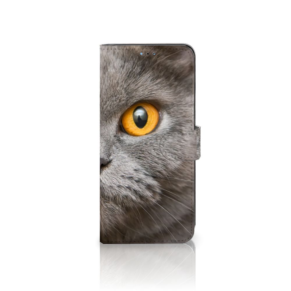 Telefoonhoesje met Pasjes OPPO A77 5G | A57 5G Britse Korthaar met indrukwekkende kat en gele ogen.