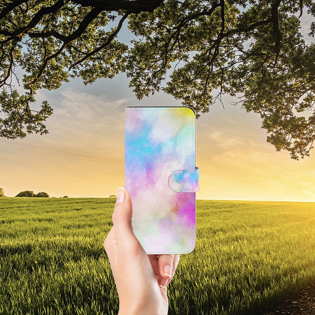 Hoesje Samsung Galaxy M14 Watercolor Light in hand met pastelkleuren voor een unieke uitstraling in de natuur.