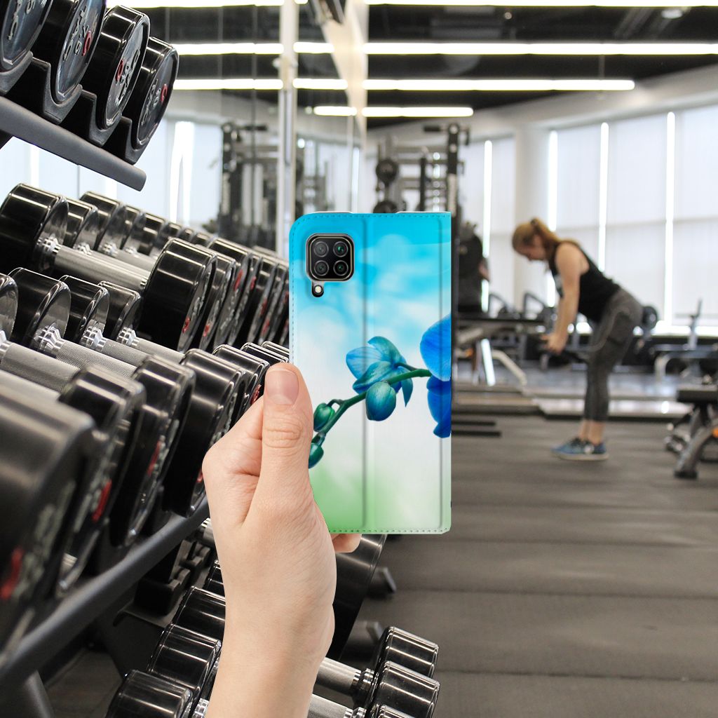 Huawei P40 Lite Smart Cover Orchidee Blauw - Cadeau voor je Moeder - B2C Telecom