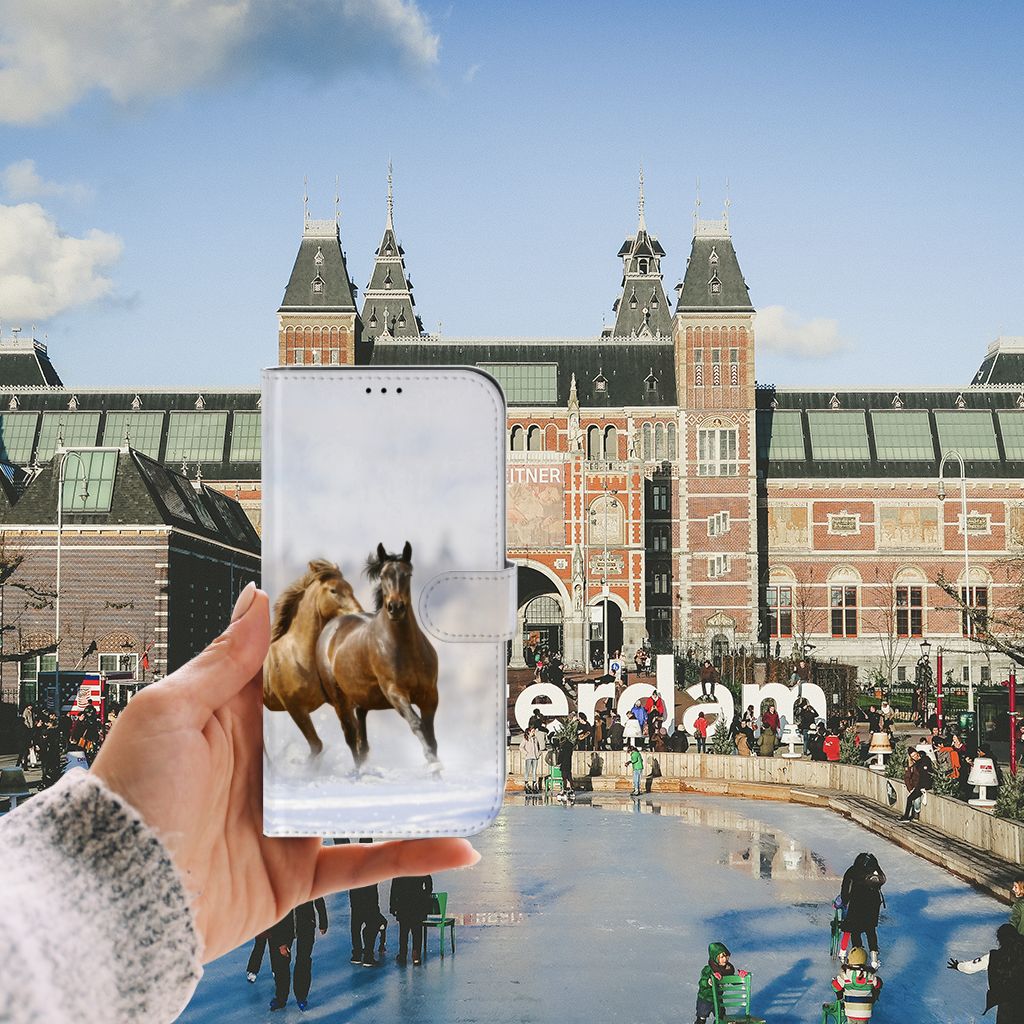 iPhone 13 Pro Max Telefoonhoesje met Pasjes Paarden