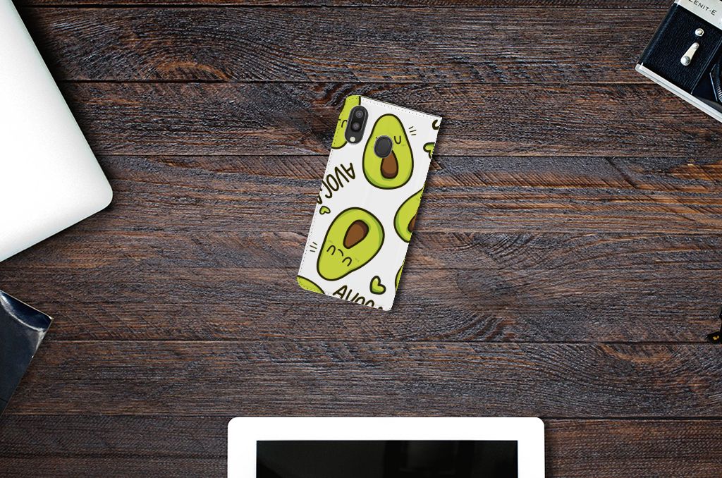 Samsung Galaxy M20 Magnet Case Avocado Singing