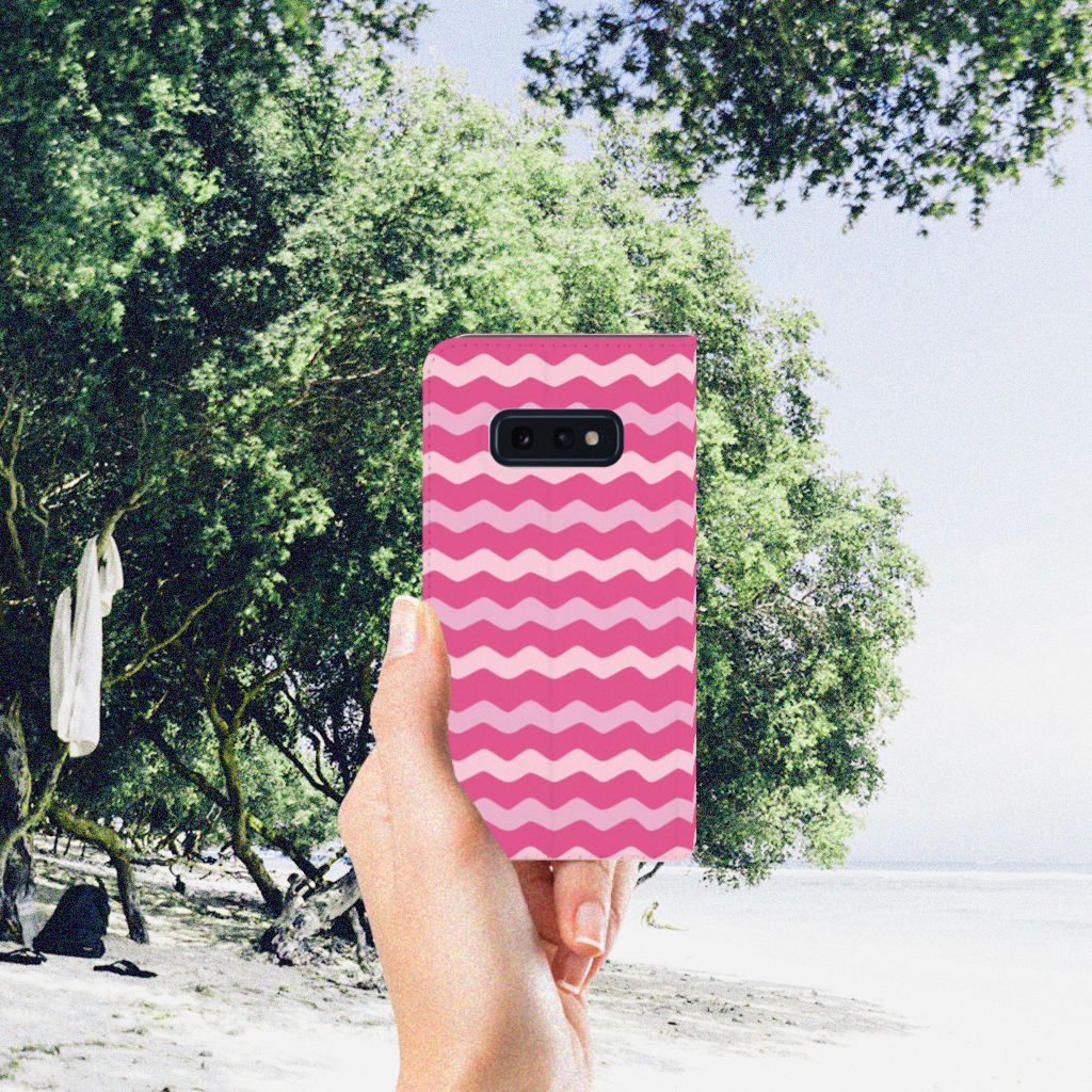 Samsung Galaxy S10e Hoesje met Magneet Waves Pink