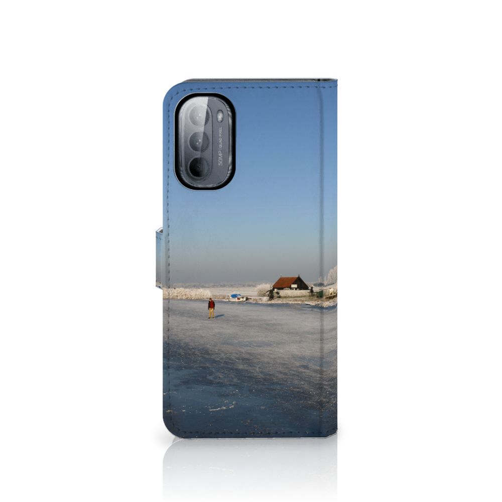 Motorola Moto G31 | G41 Flip Cover Schaatsers