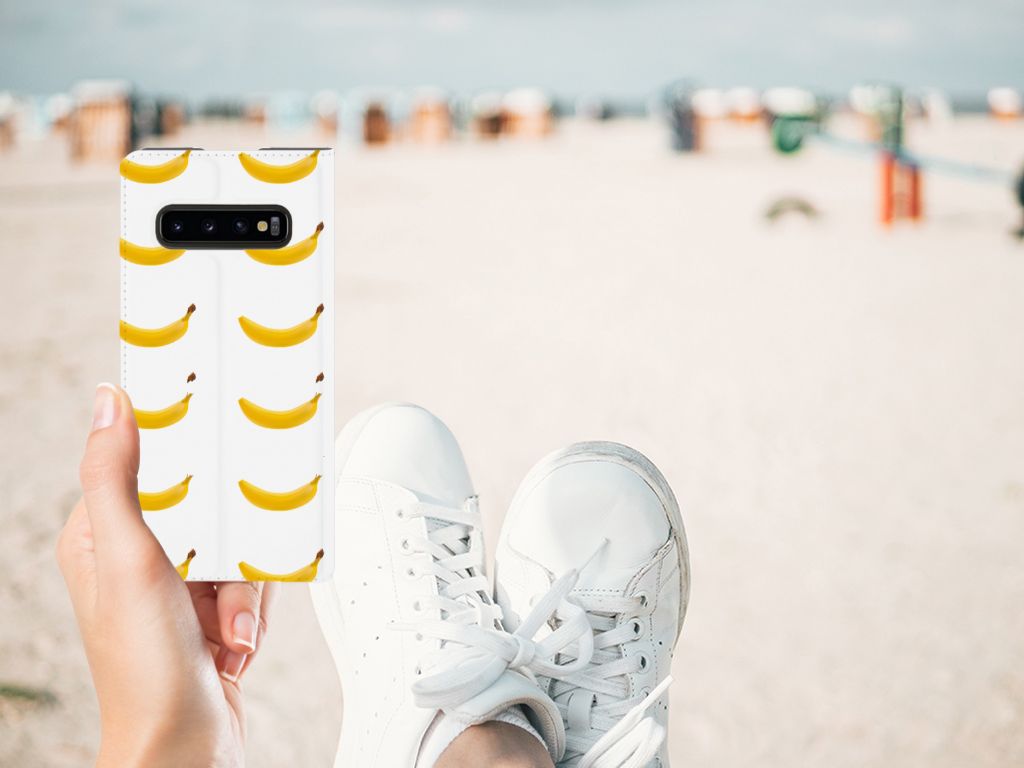 Samsung Galaxy S10 Flip Style Cover Banana