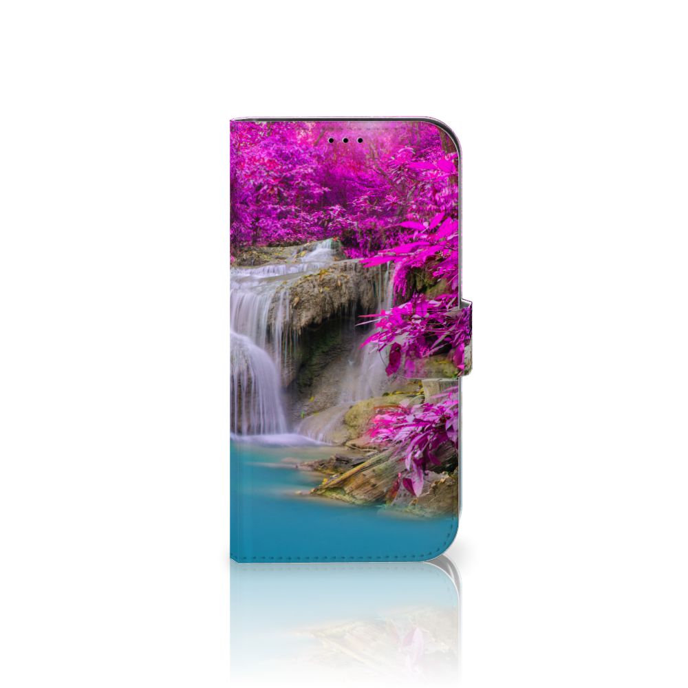 iPhone 13 Pro Max Flip Cover Waterval met kalme waterval en paarse bomen, vrolijke uitstraling.