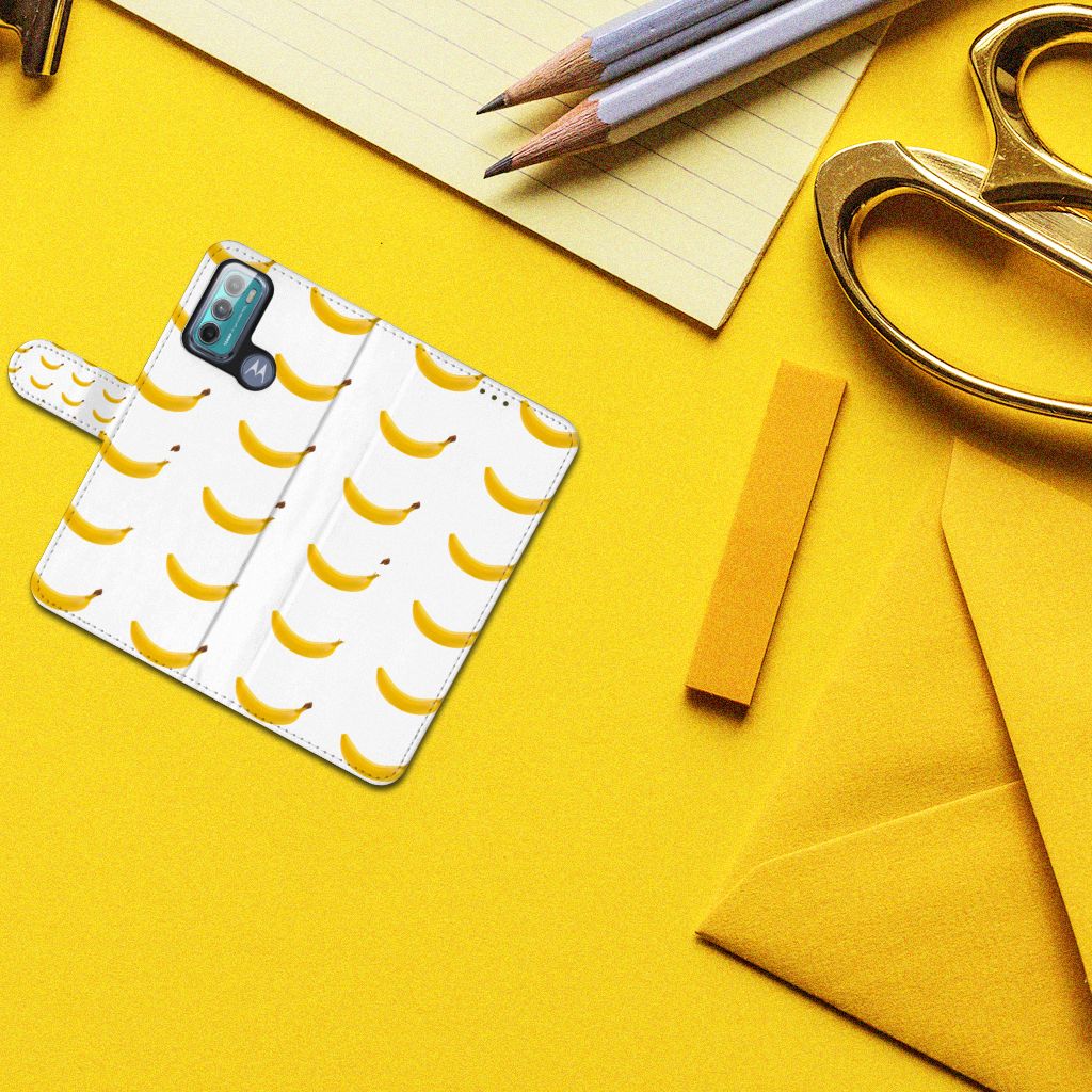 Motorola Moto G60 Book Cover Banana