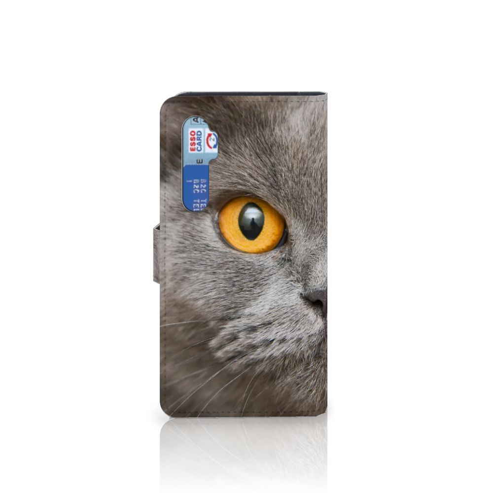 Telefoonhoesje met Pasjes Xiaomi Mi Note 10 Lite Britse Korthaar met afbeelding van grijze kat met gele ogen.