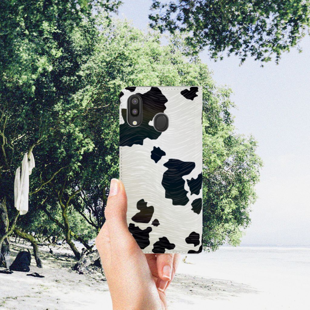 Samsung Galaxy M20 Hoesje maken Koeienvlekken