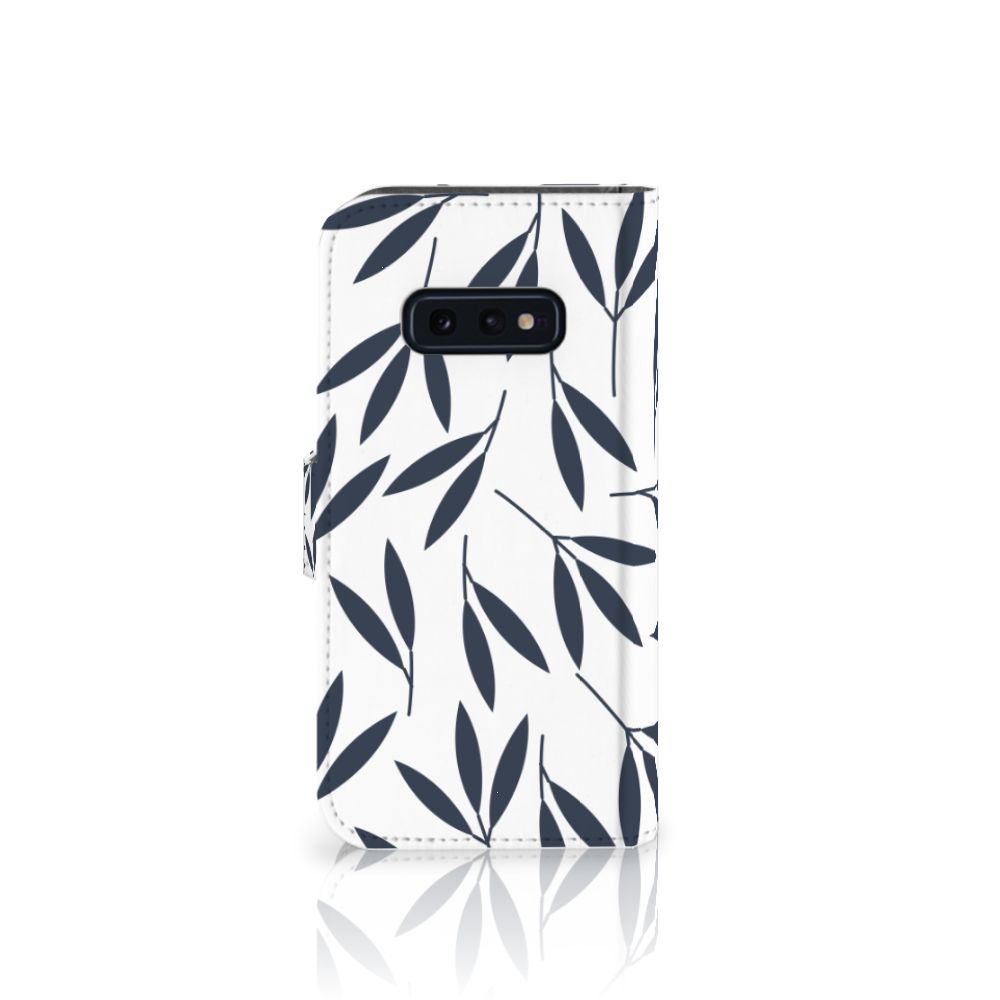 Samsung Galaxy S10e Hoesje Leaves Blue