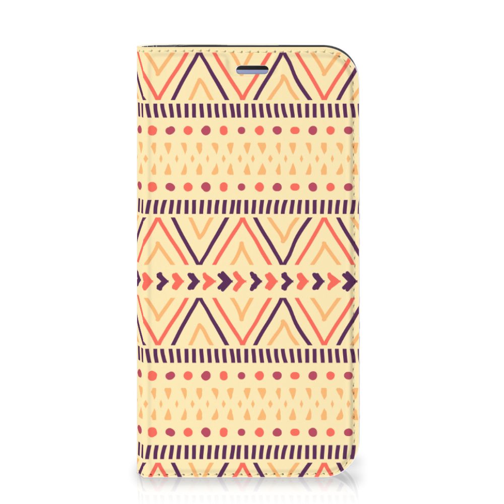 iPhone 12 Mini Hoesje met Magneet Aztec Yellow - B2C Telecom