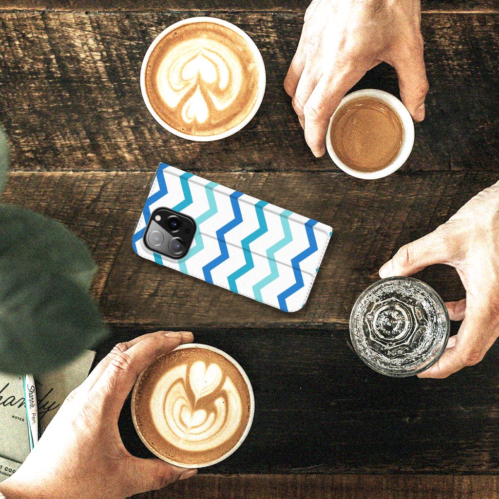iPhone 14 Pro Hoesje met Magneet Zigzag Blauw
