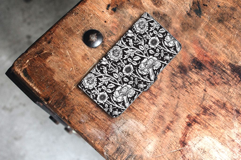 Huawei P10 Lite Hoesje Black Flowers