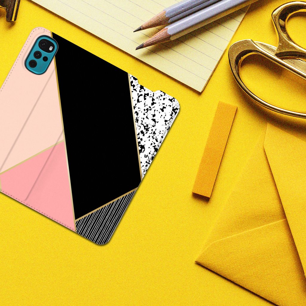 Motorola Moto G22 Stand Case Zwart Roze Vormen - B2C Telecom
