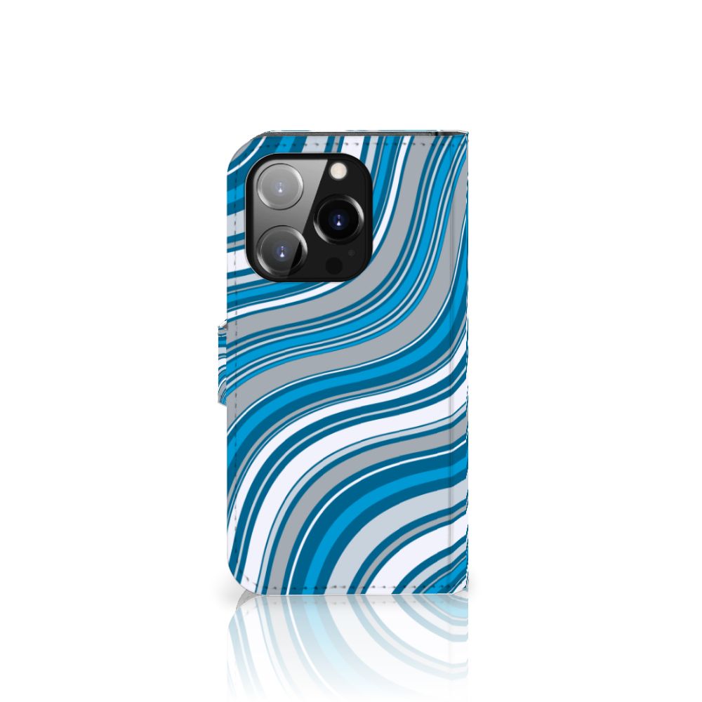 iPhone 14 Pro Telefoon Hoesje Waves Blue met een kleurrijk golfdesign in blauw en wit.