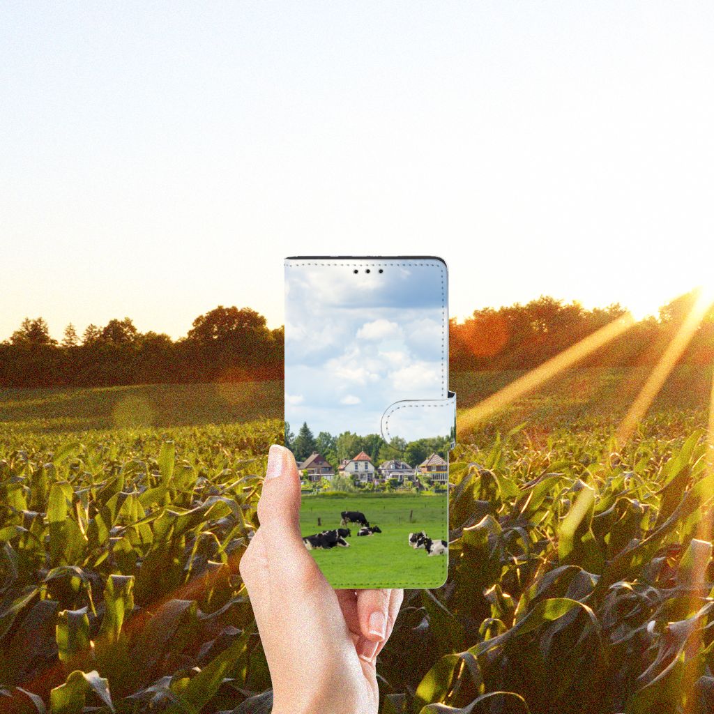 Motorola Edge 20 Lite Telefoonhoesje met Pasjes Koeien