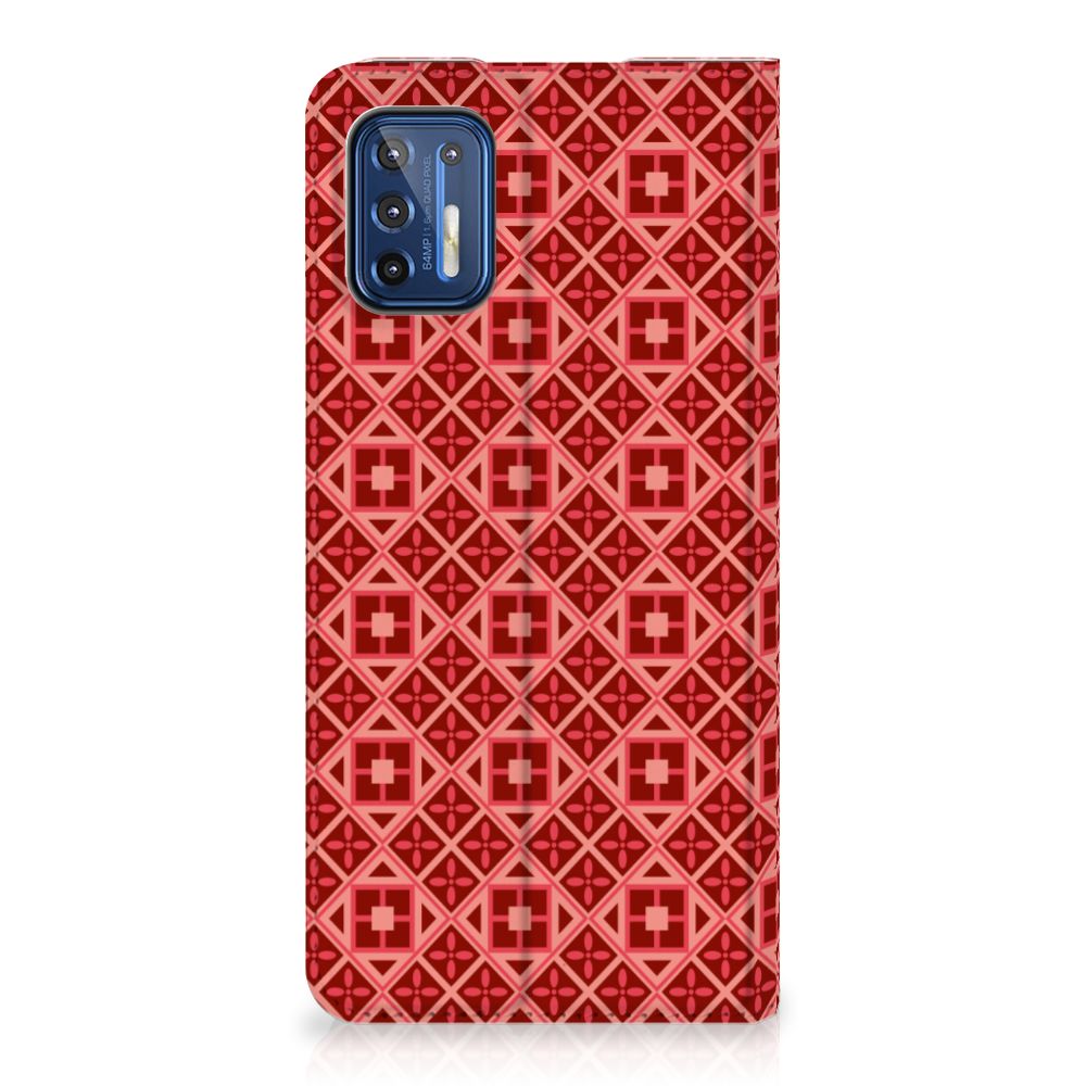 Motorola Moto G9 Plus Hoesje met Magneet Batik Rood - B2C Telecom