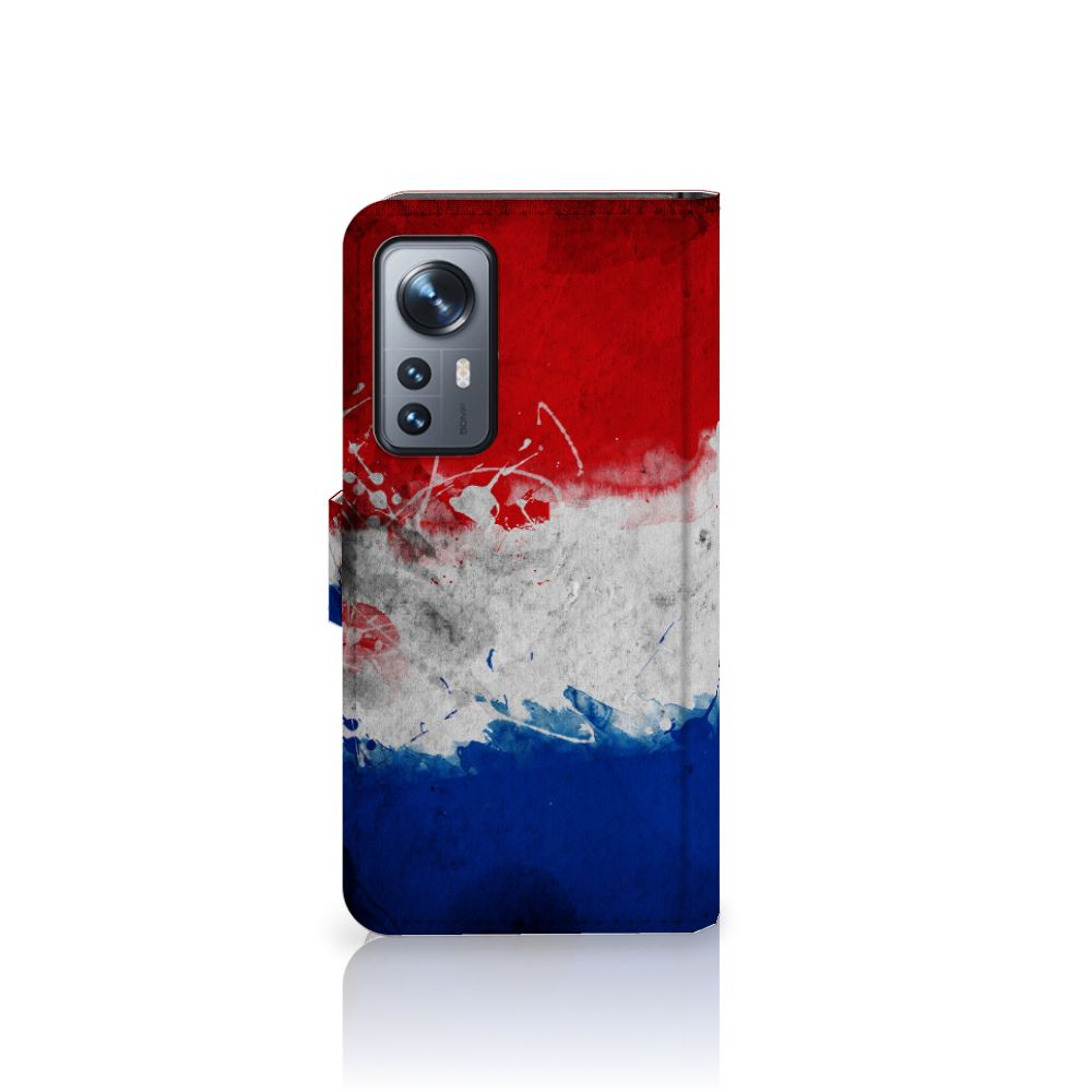Xiaomi 12 | 12X Bookstyle Case Nederland met artistiek ontwerp van de Nederlandse vlag.