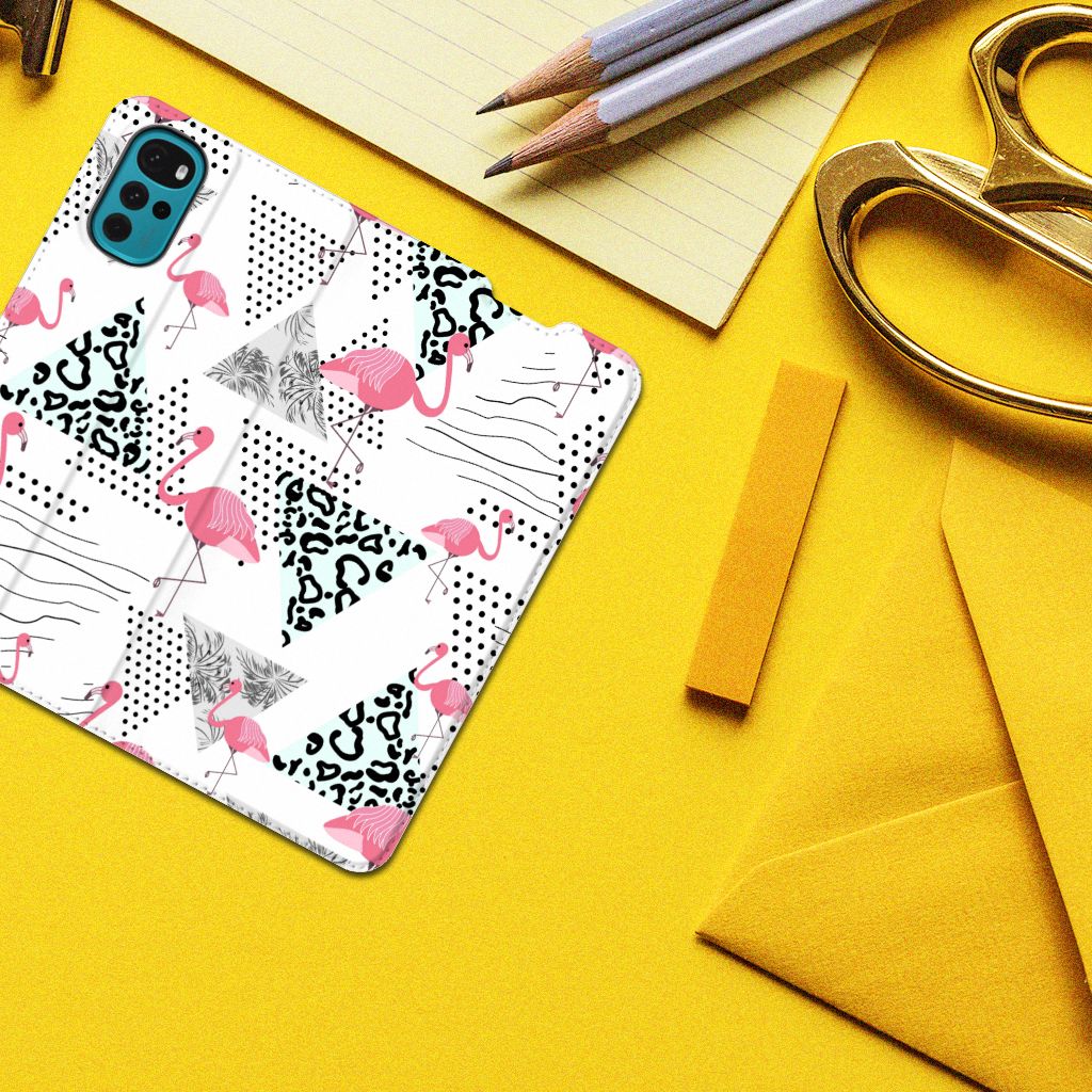 Motorola Moto G22 Hoesje maken Flamingo Triangle - B2C Telecom