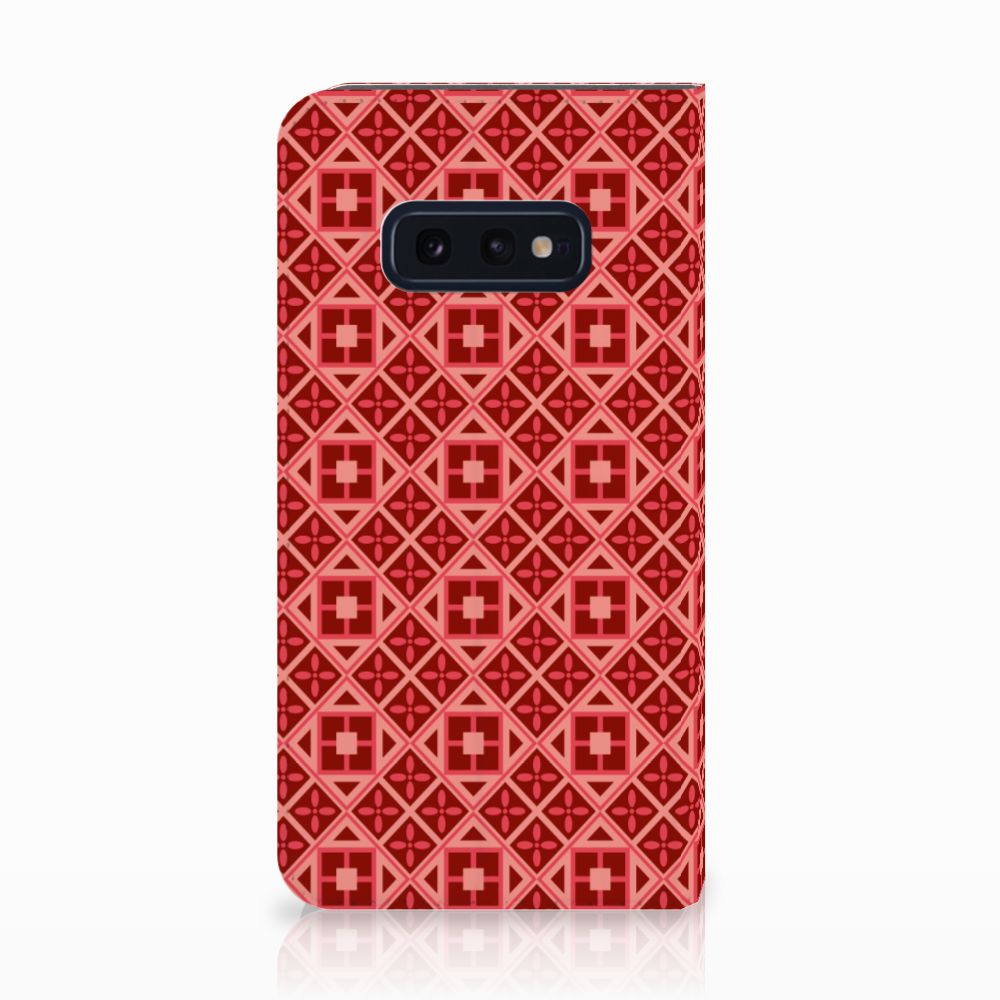 Samsung Galaxy S10e Hoesje met Magneet Batik Rood