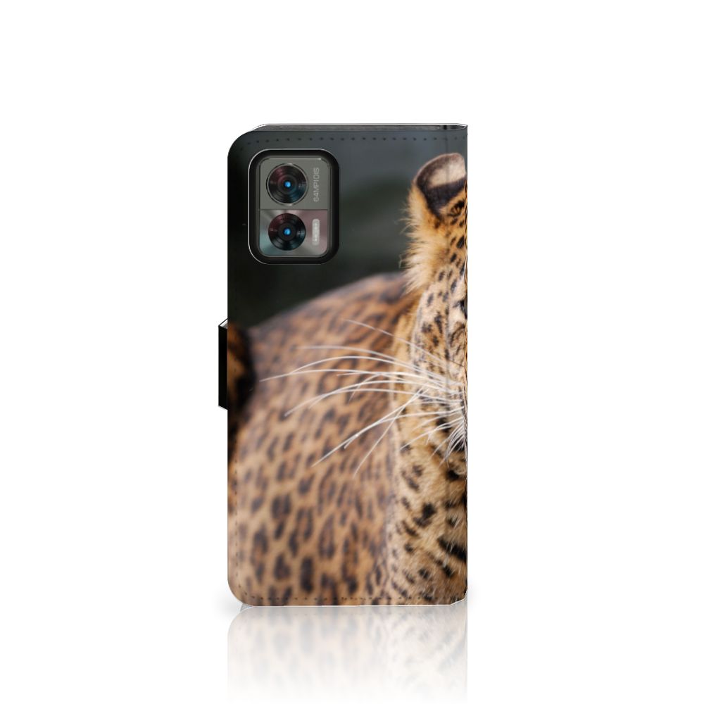 Motorola Edge 30 Neo Telefoonhoesje met Pasjes Luipaard