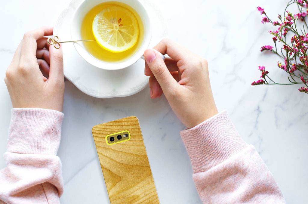 Samsung Galaxy S10e Bumper Hoesje Licht Hout
