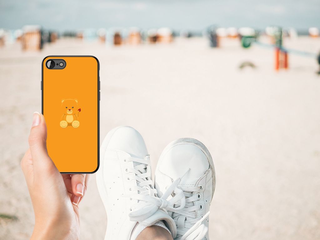 iPhone SE 2022 | SE 2020 | 7/8 Hoesje Baby Beer met een schattige teddybeerprint op een strand.