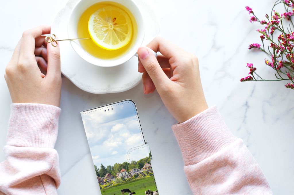 Motorola Moto G22 Telefoonhoesje met Pasjes Koeien