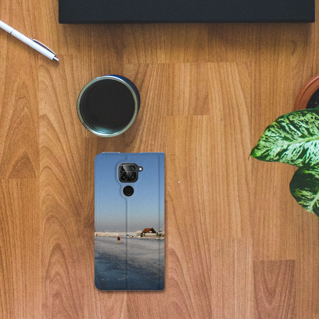 Xiaomi Redmi Note 9 Book Cover Schaatsers - B2C Telecom