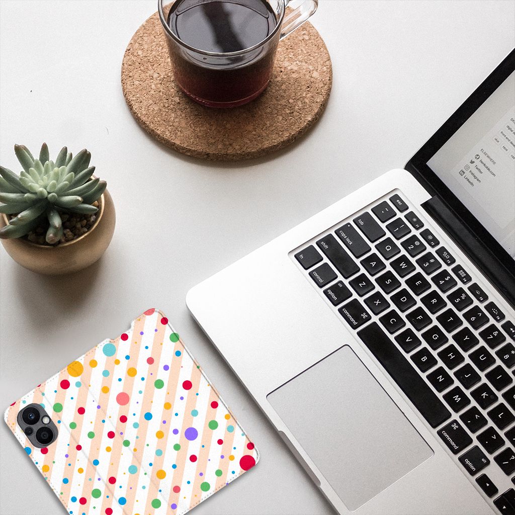 OPPO Reno8 Lite Hoesje met Magneet Dots - B2C Telecom