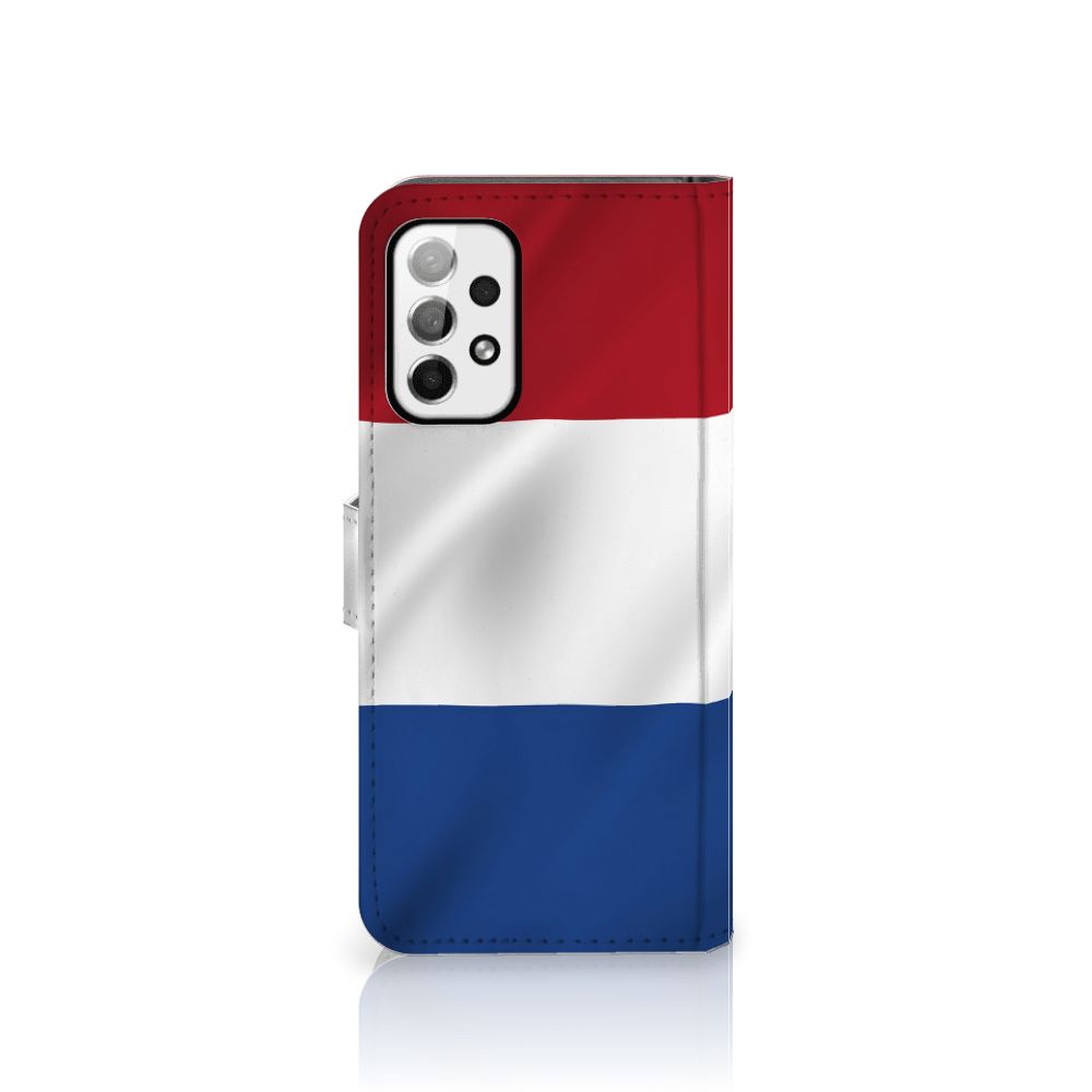 Samsung Galaxy A73 5G Bookstyle Case Nederlandse Vlag met artistiek design van de Nederlandse vlag.
