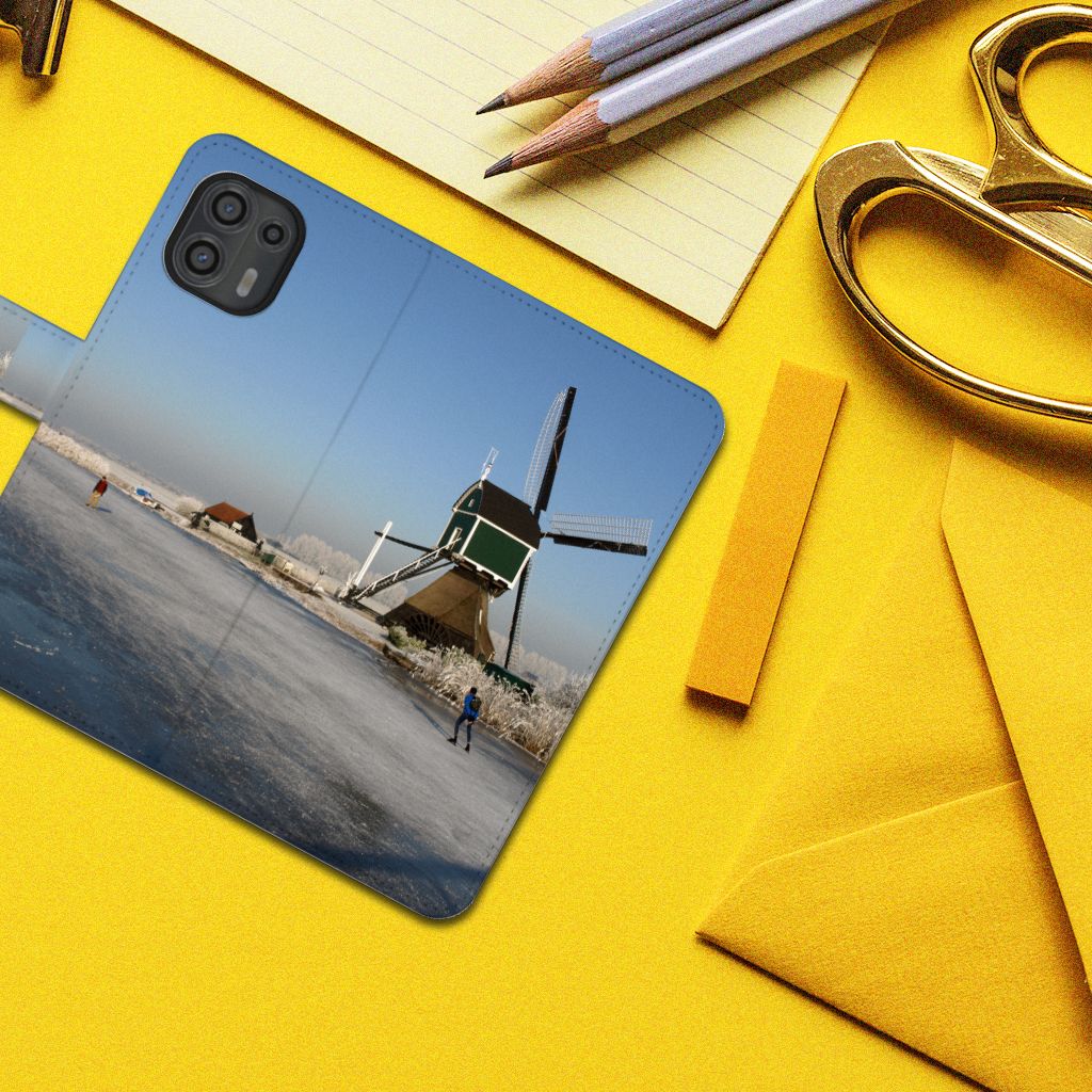 Motorola Edge 20 Lite Flip Cover Schaatsers