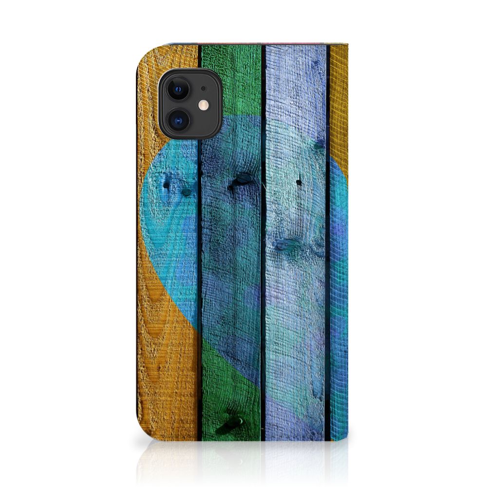 Apple iPhone 11 Book Wallet Case Wood Heart - Cadeau voor je Vriend
