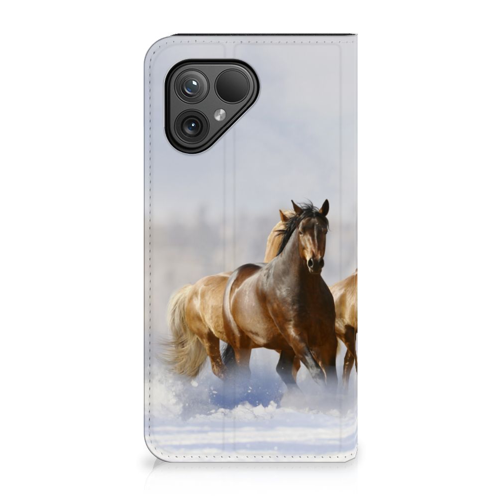 Fairphone 5 Hoesje maken Paarden met prachtige afbeelding van galloperende paarden.