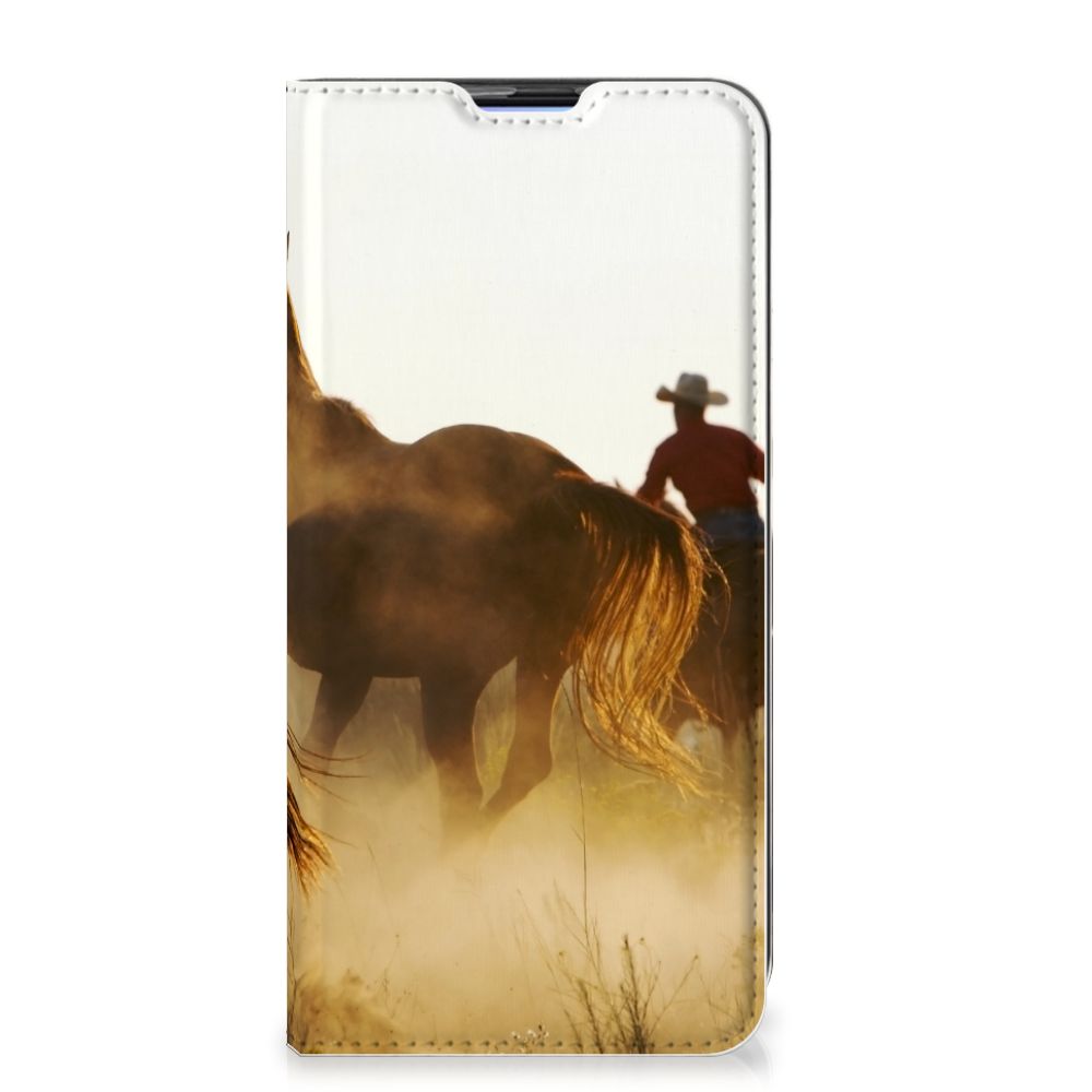 Xiaomi Mi 9T Pro Hoesje maken Design Cowboy met paardenprint en cowboy op achtergrond.