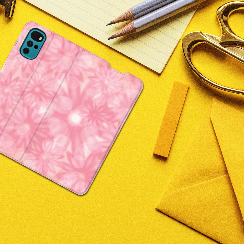 Motorola Moto G22 Smart Cover Spring Flowers - B2C Telecom