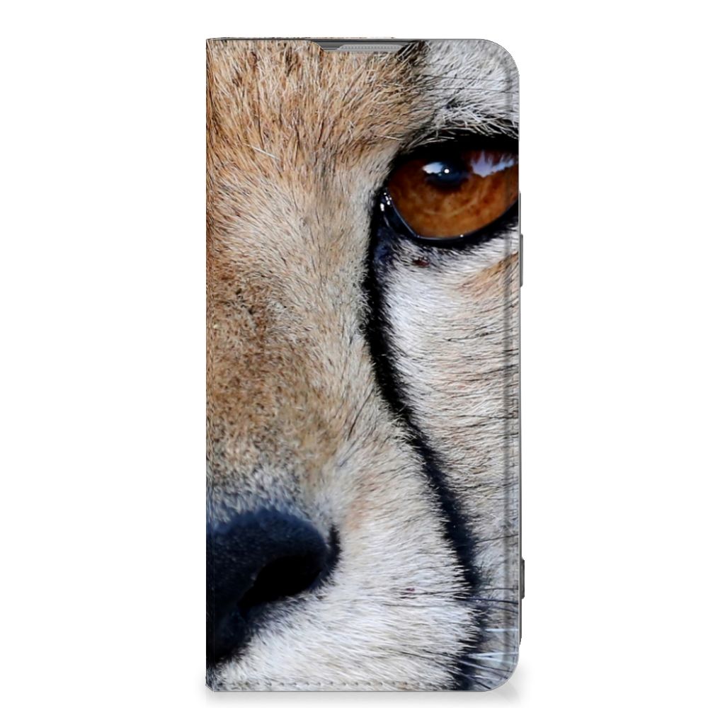OnePlus Nord 2T Hoesje maken Cheetah close-up met het gezicht van een jachtluipaard.