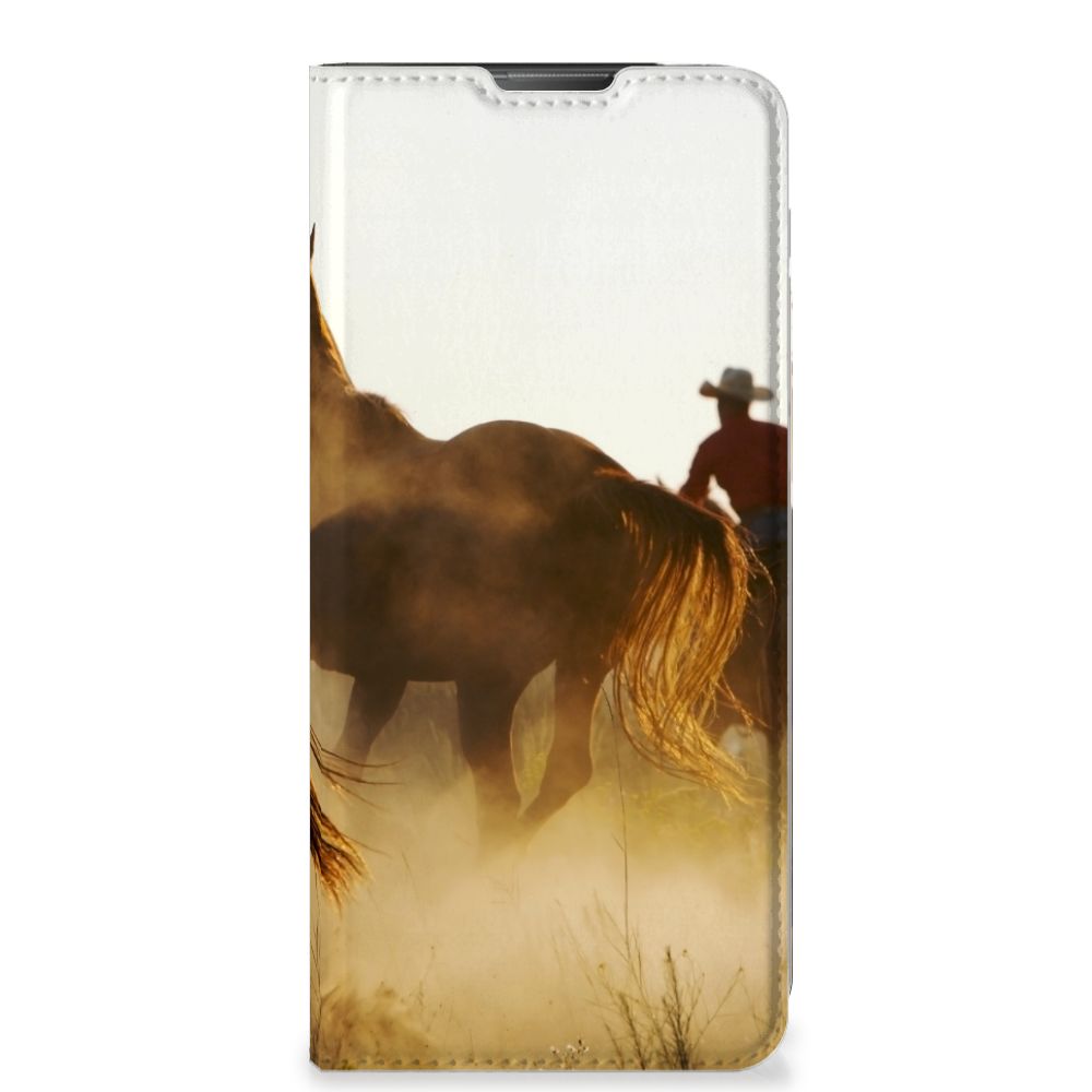 Motorola Moto E20 Hoesje maken Design Cowboy met paarden en cowboy in de zonsondergang.