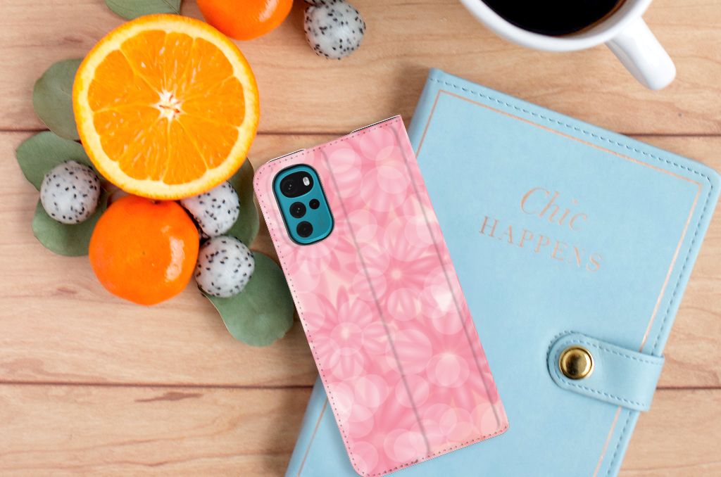 Motorola Moto G22 Smart Cover Spring Flowers - B2C Telecom