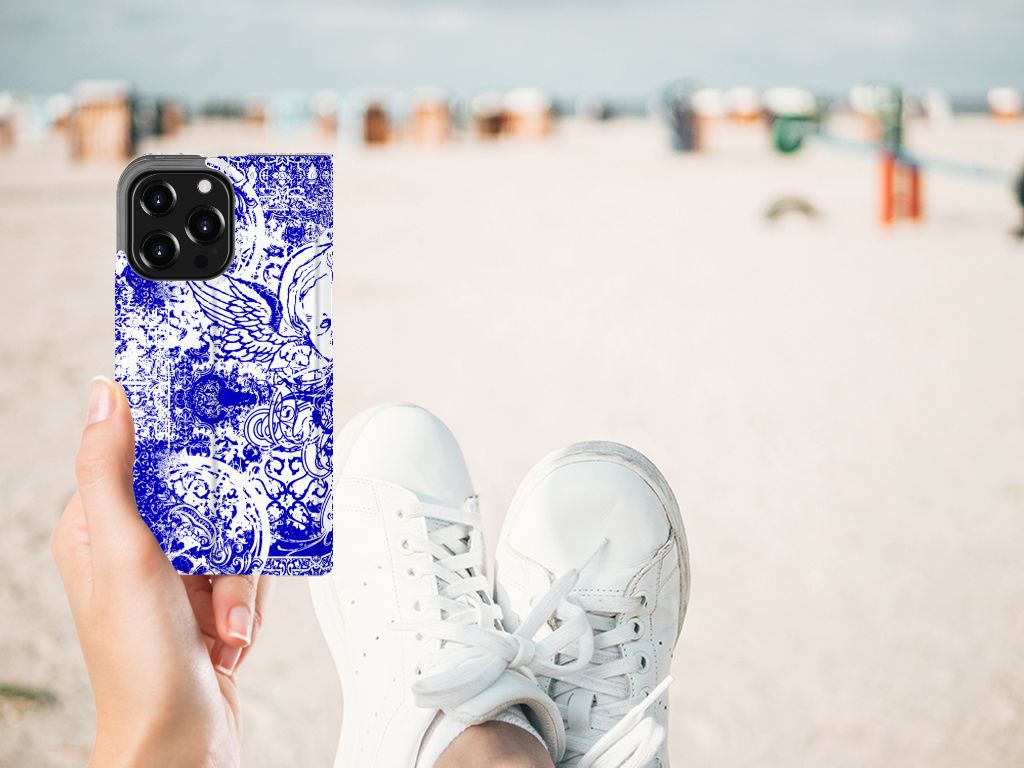 Mobiel BookCase iPhone 13 Pro Angel Skull Blauw - B2C Telecom
