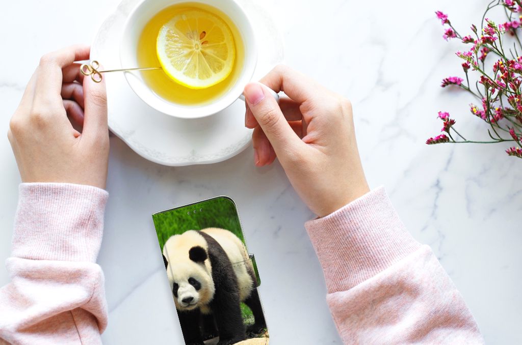 Apple iPhone 12 Mini Telefoonhoesje met Pasjes Panda